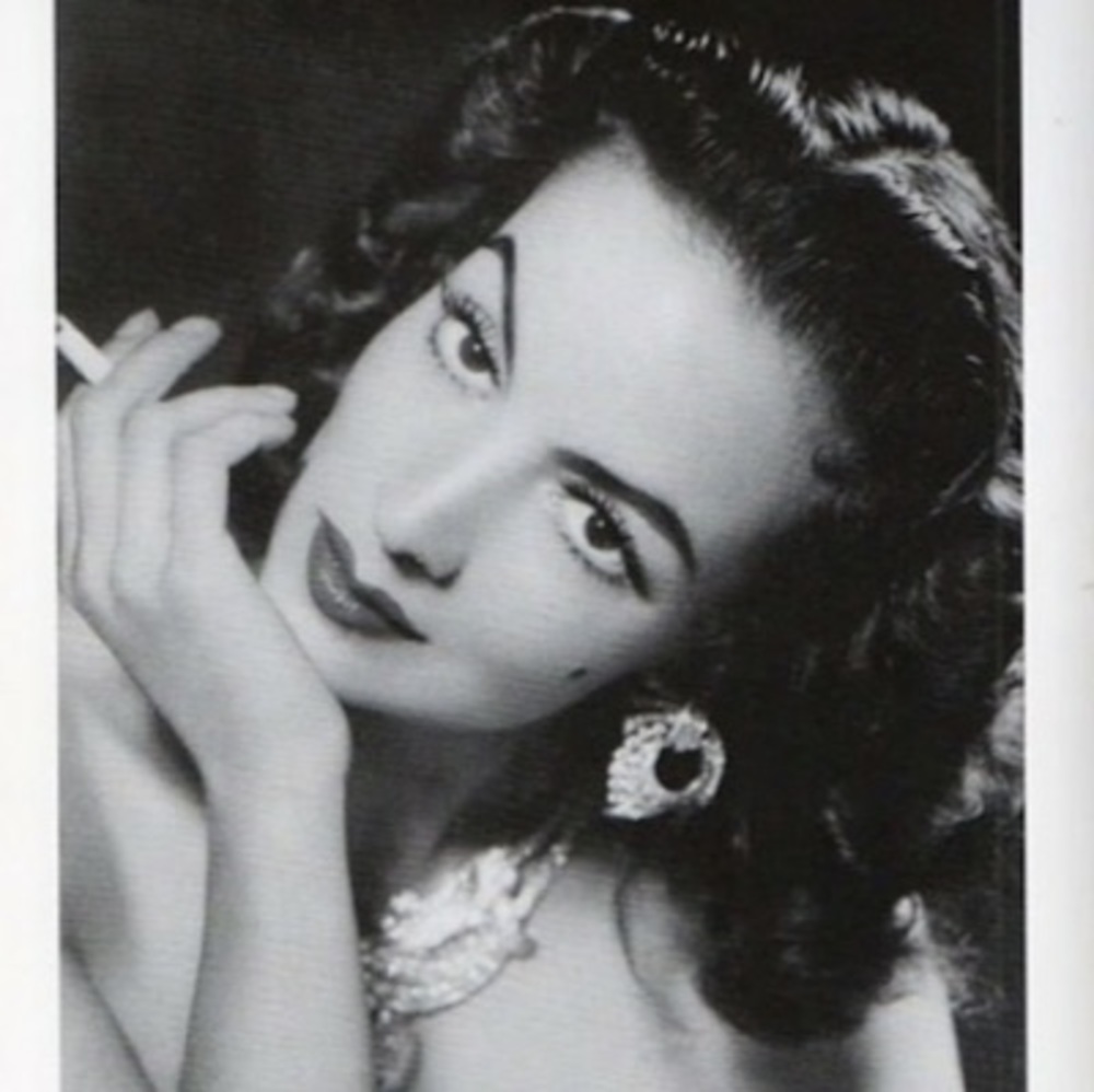 Meet your Posher, Stacy